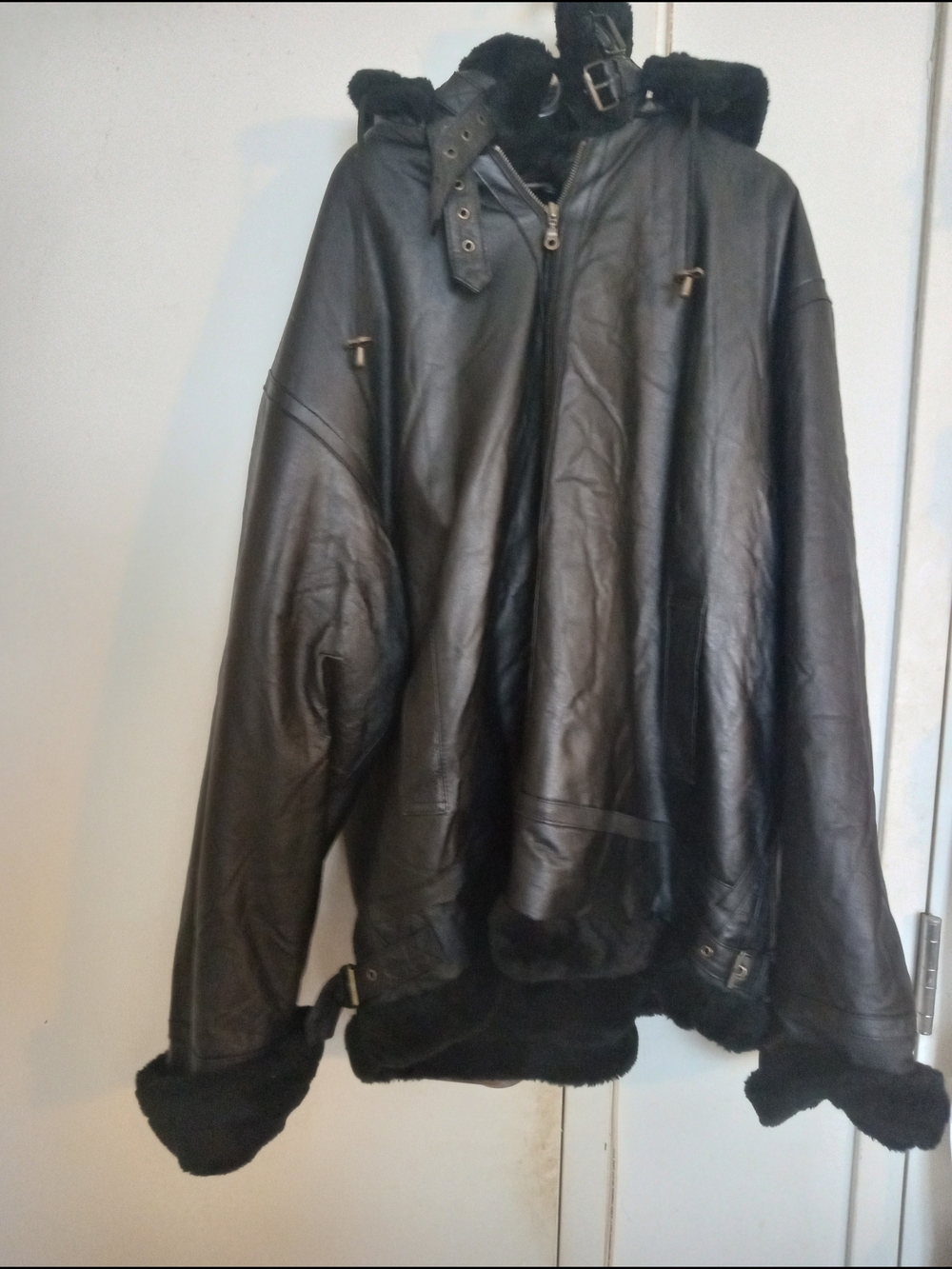 Hind Black Men’s Shearling-Trim Leather Bomber Jacket